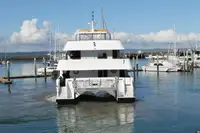 Catamarano in vendita