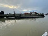 Pontone in vendita