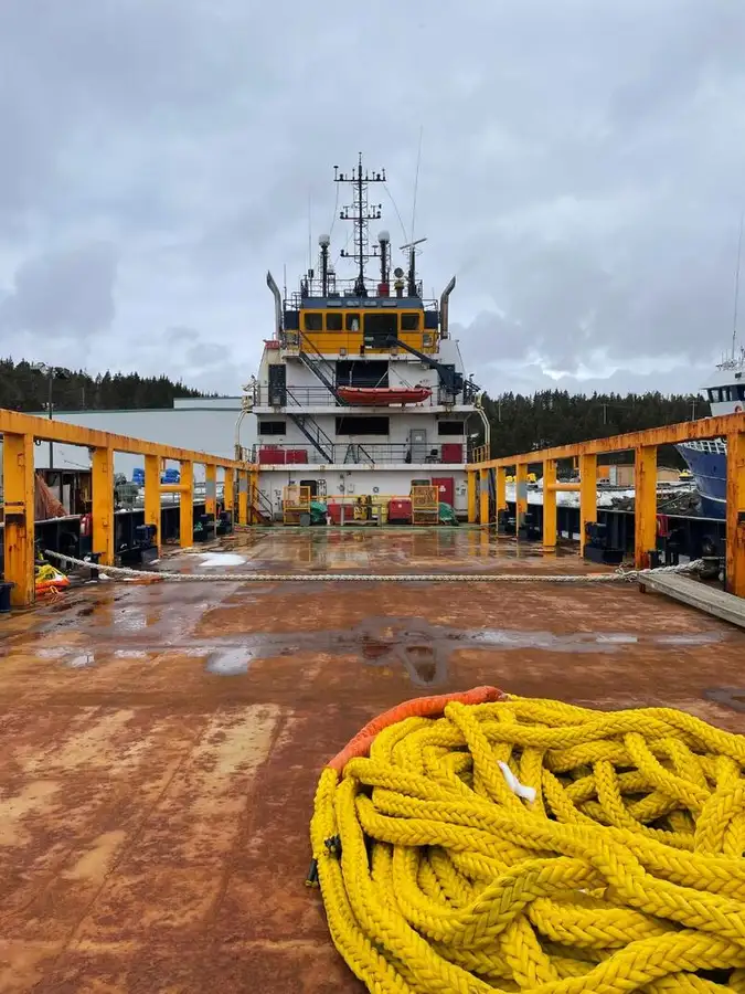 Nave di supporto in vendita