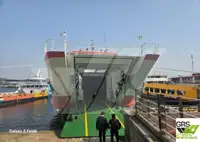 Nave da sbarco, con serbatoi in vendita