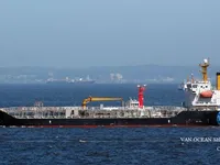 Petroliera/Chimichiera in vendita