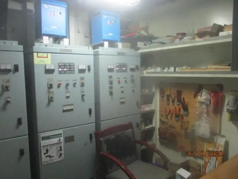 Nave refrigerata in vendita