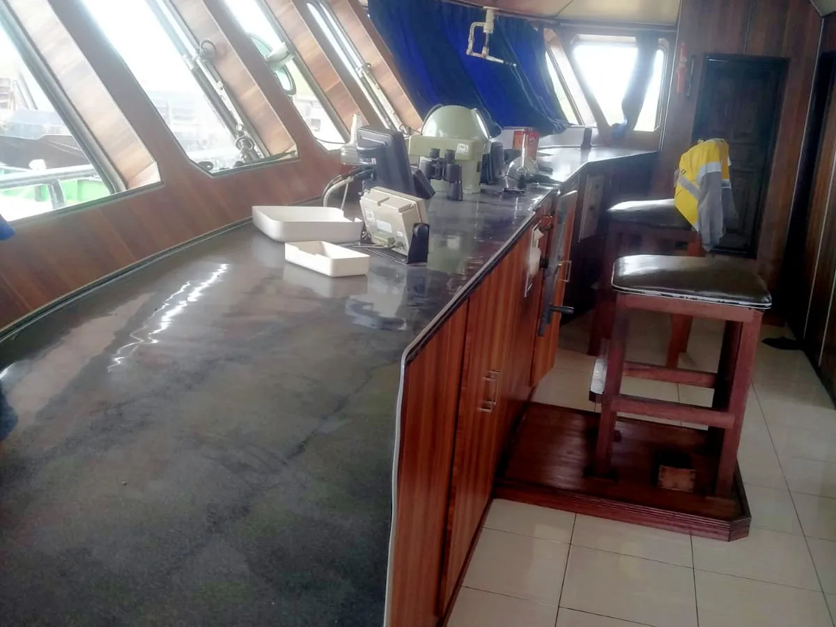 Nave da sbarco, con serbatoi in vendita
