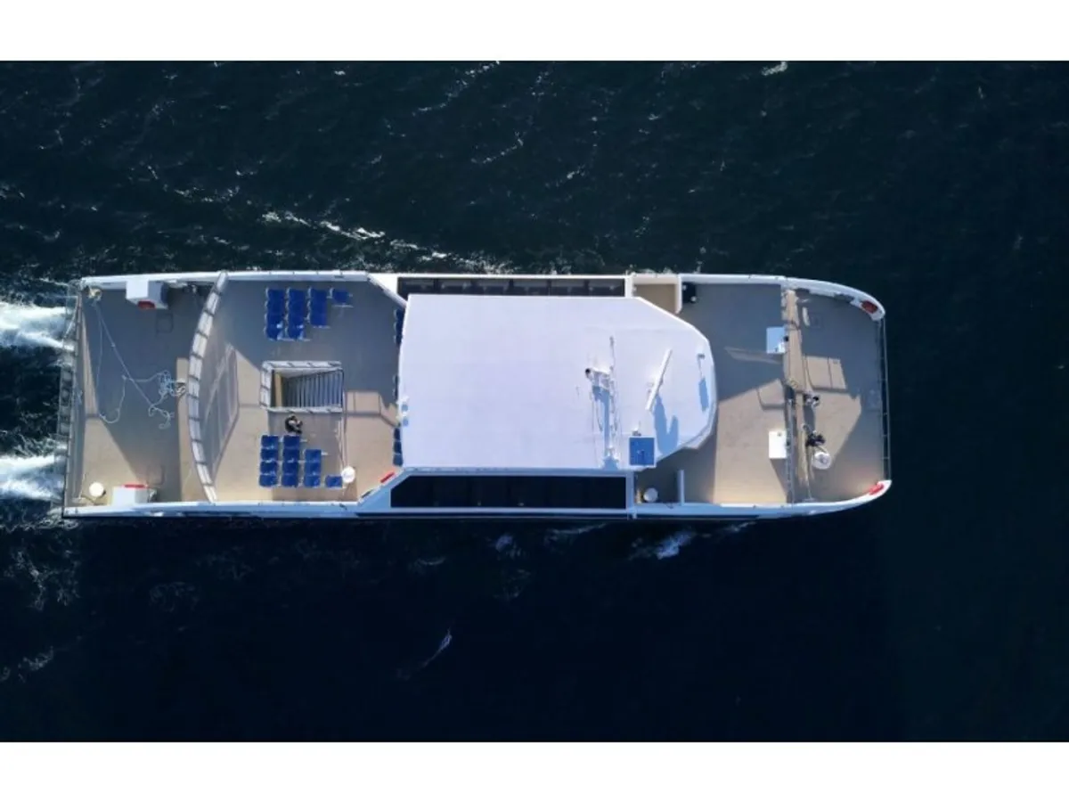 Nave passeggeri in vendita