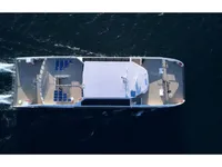 Nave passeggeri in vendita