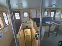 Nave di supporto in vendita