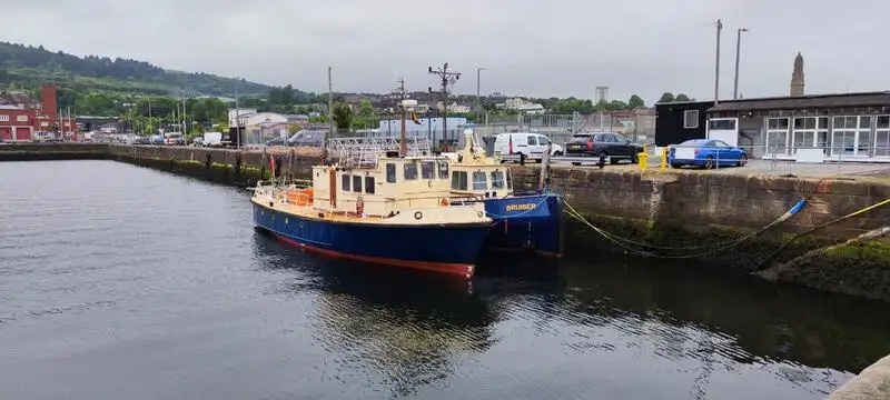 Nave passeggeri in vendita