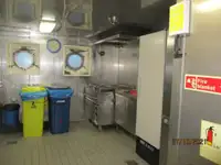 Nave refrigerata in vendita