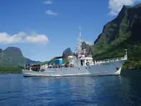 Nave da ricerca in vendita