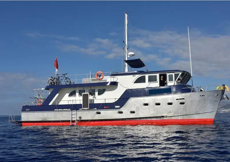 Nave da rilevamento in vendita