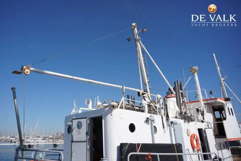 Nave da ricerca in vendita