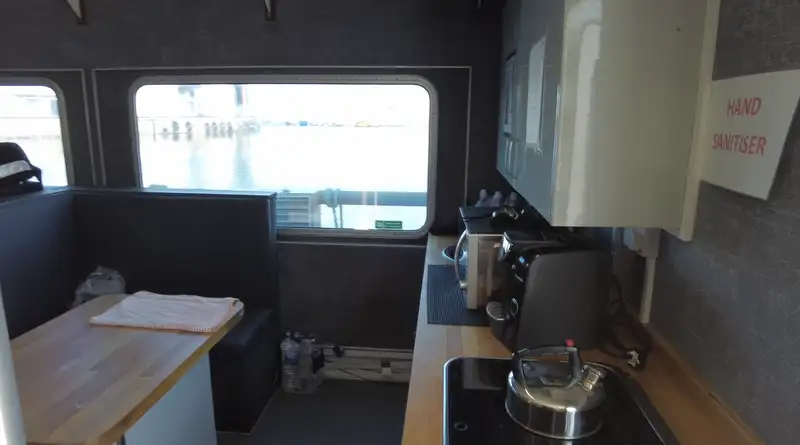 Nave da rilevamento in vendita