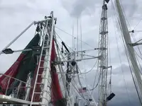 Peschereccio a strascico in vendita