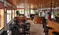 Hotel galleggiante in vendita
