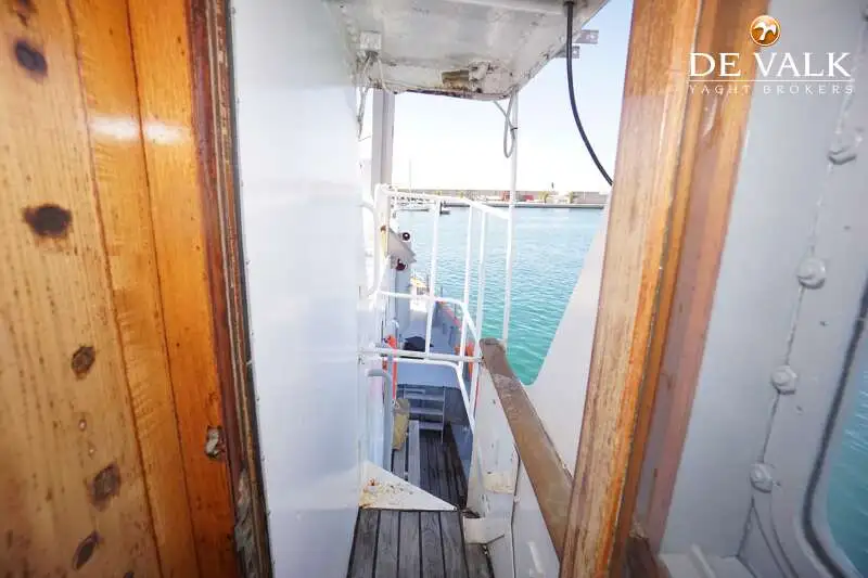 Nave da ricerca in vendita