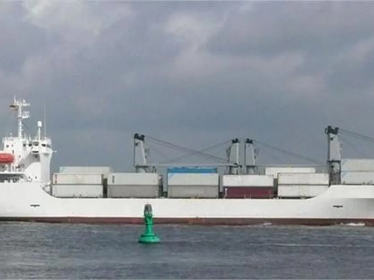 Nave refrigerata in vendita