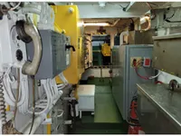 Nave di supporto in vendita
