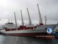 Nave refrigerata in vendita