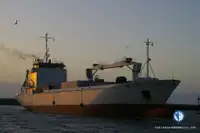 Nave refrigerata in vendita