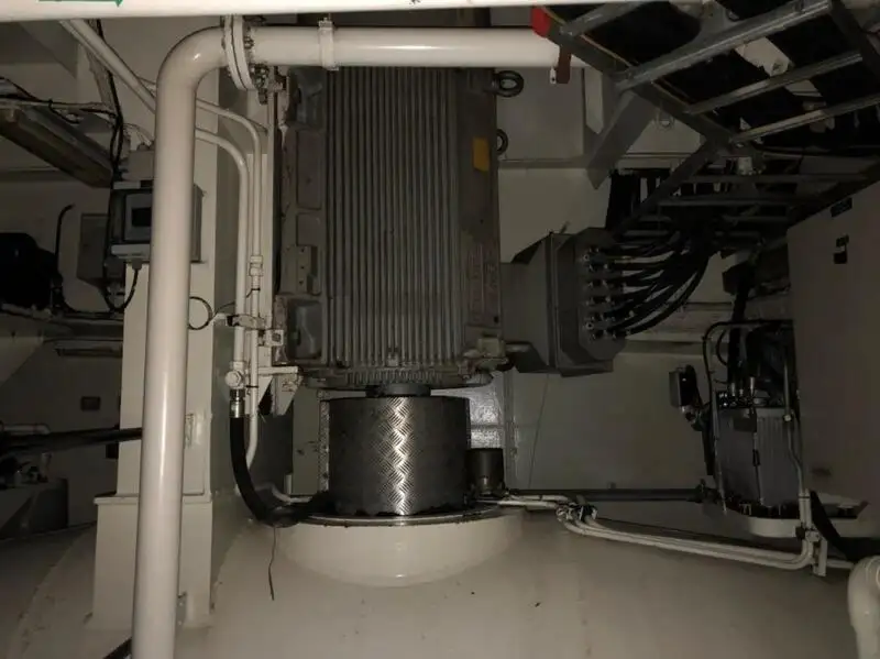 Nave da rilevamento in vendita