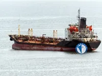 Petroliera/Chimichiera in vendita