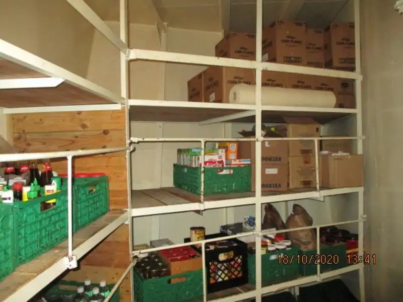 Nave refrigerata in vendita