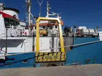 Nave da ricerca in vendita