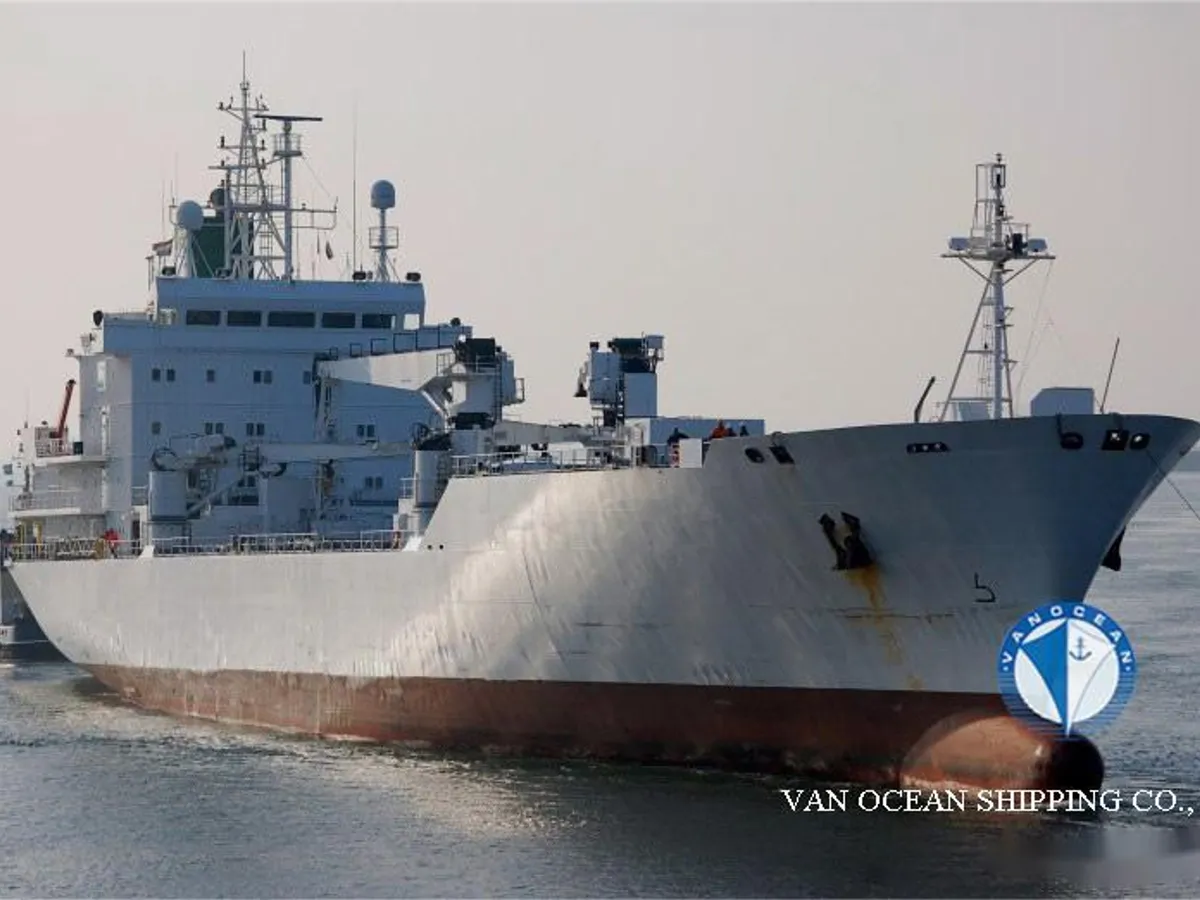 Nave refrigerata in vendita
