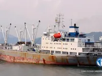 Nave refrigerata in vendita