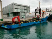 Nave di supporto in vendita