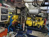 Nave di supporto in vendita