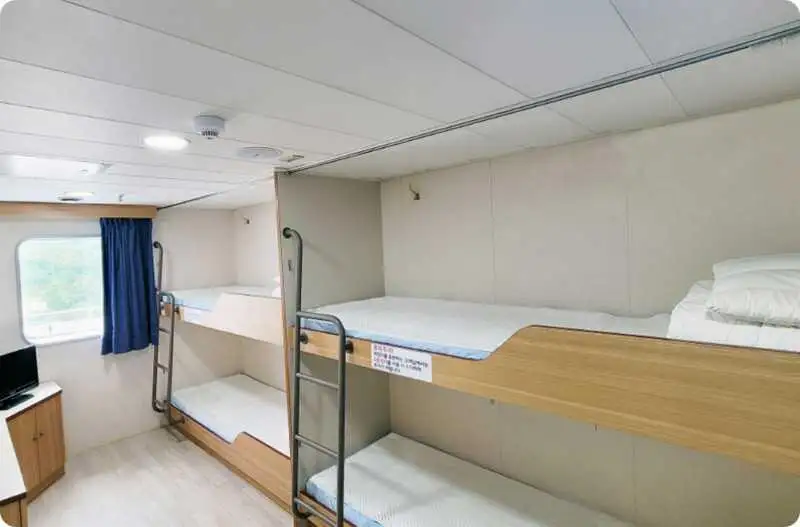 Nave refrigerata in vendita