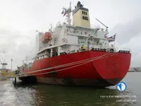 Petroliera/Chimichiera in vendita