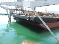 Chiatta in vendita