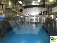 Nave di supporto in vendita