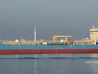 Petroliera/Chimichiera in vendita