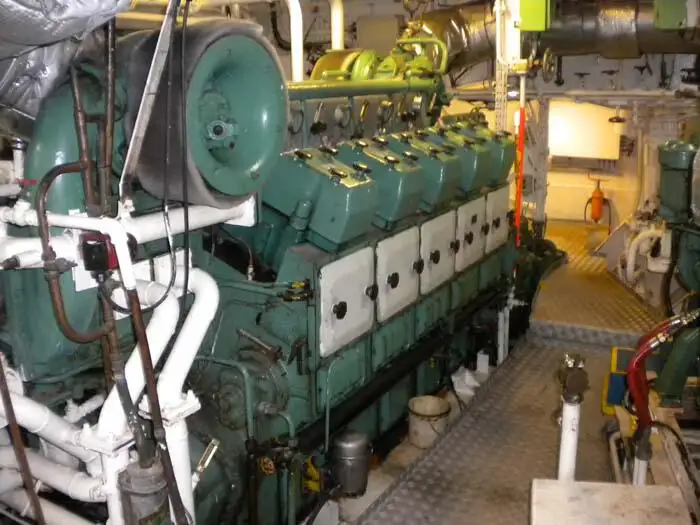 Nave da ricerca in vendita