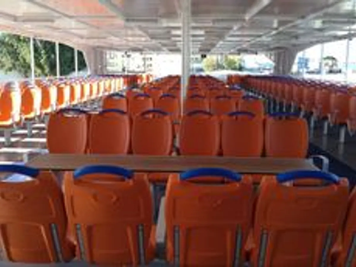 Nave passeggeri in vendita