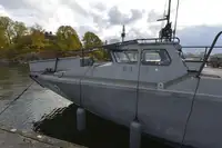 Navi militari in vendita
