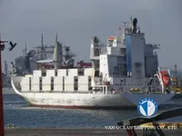 Nave refrigerata in vendita