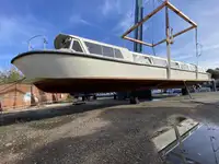 Nave passeggeri in vendita