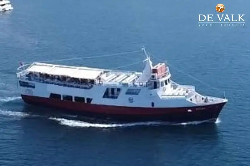 Nave traghetto in vendita
