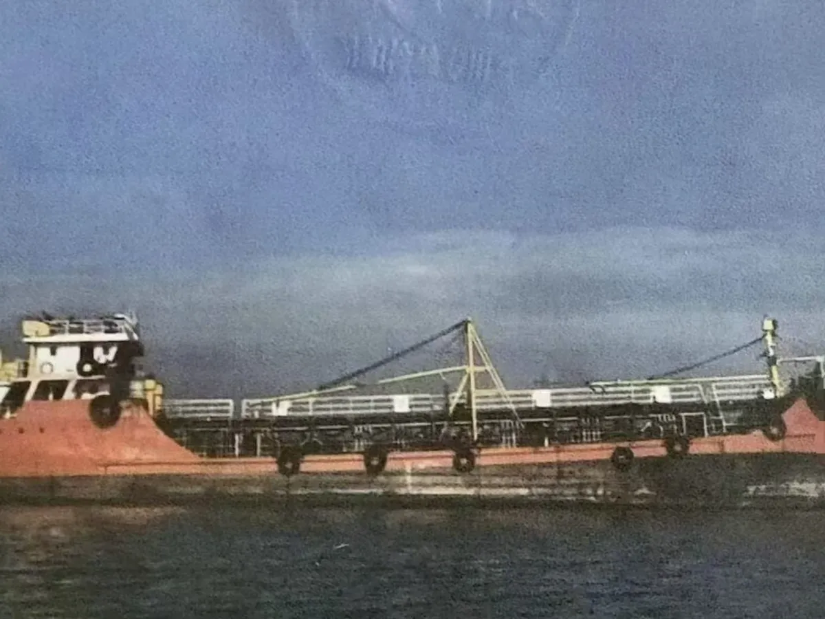 Petroliera/Chimichiera in vendita