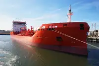 Oil/Chemical tanker in vendita
