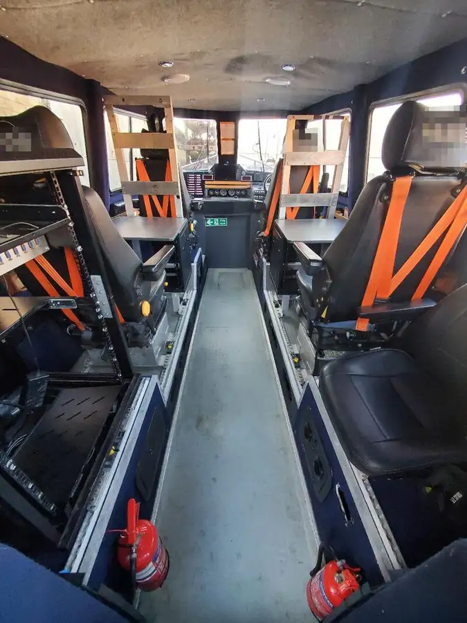 Nave da rilevamento in vendita