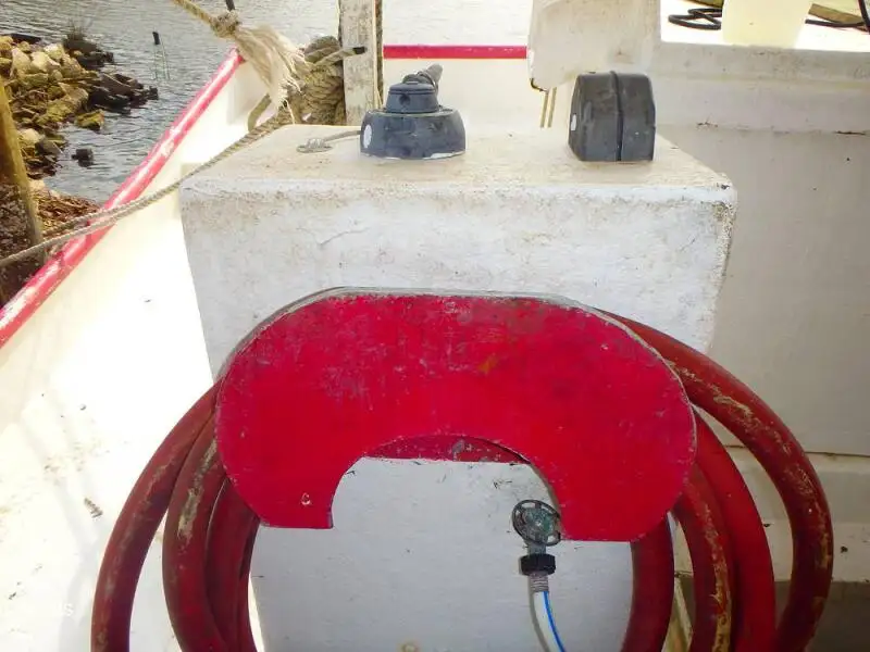 Peschereccio a strascico in vendita