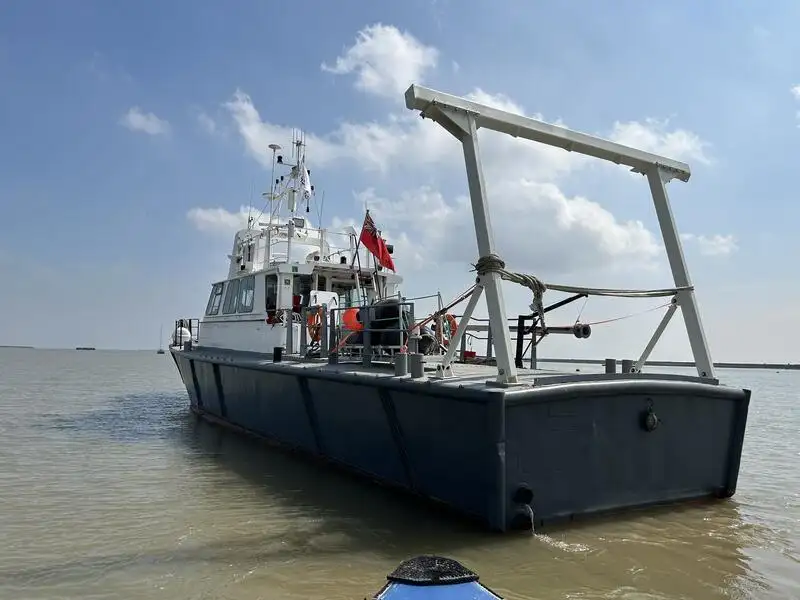 Nave da rilevamento in vendita