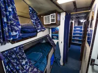 Nave da ricerca in vendita