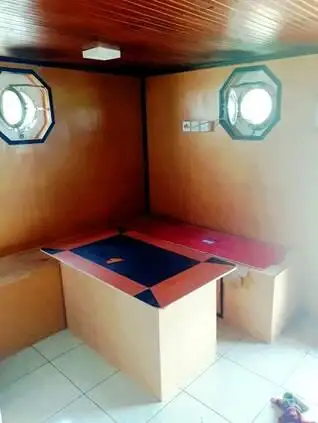 Nave da sbarco, con serbatoi in vendita