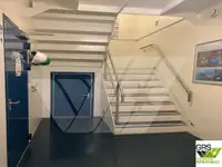 Chiatta adibita ad alloggio in vendita